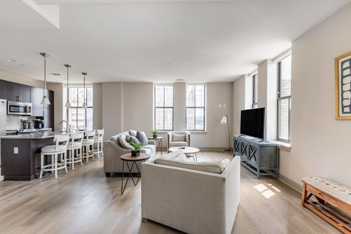 2br Luxury With Rooftop Deck & Pool Appartement *